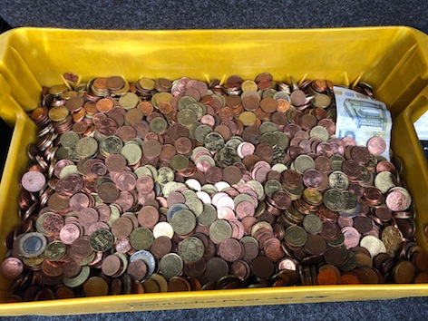 Kleingeld aus den Filialen der Bäckerei Albert Kauderer aus Heiningen